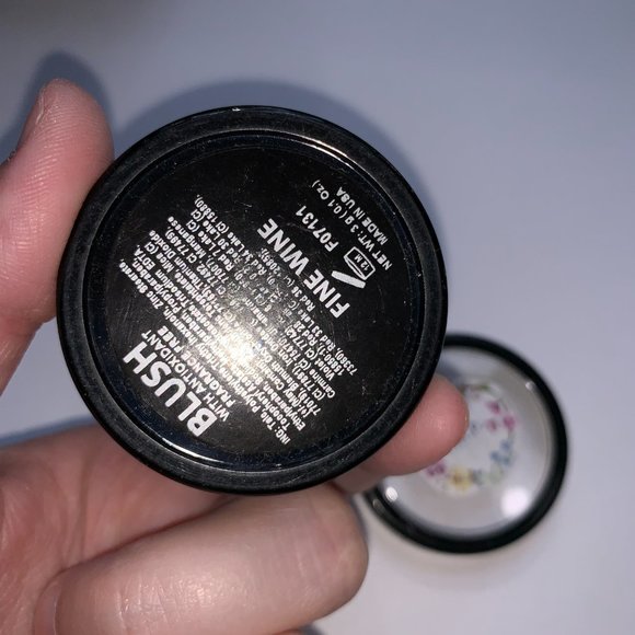 "HOST PICK", OSP Cosmetics Powder Blush in Fine Wine (a deep magenta) - Picture 2 of 3